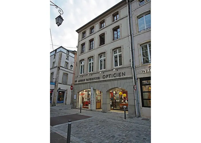 Confortable Au Centre Historique D'epinal - Fr-1-589-802 Dom wakacyjny